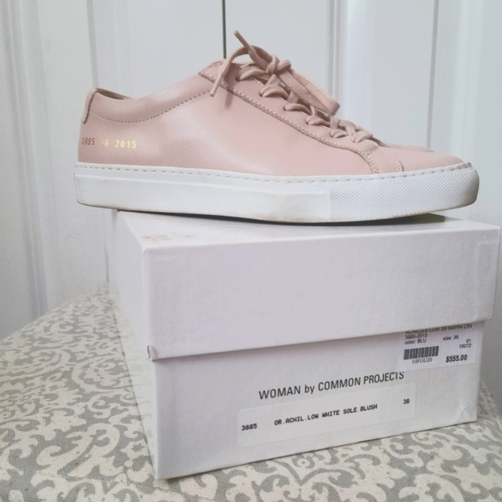 Achilles Blush Leather Common Projects Sneakers